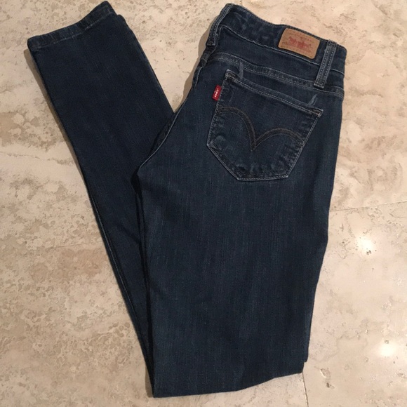 LEVI Jeans - Picture 2 of 3